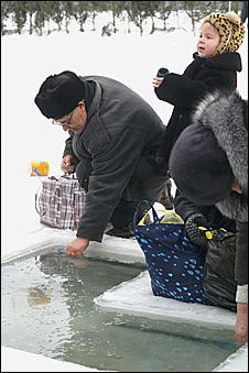 19 января 2007 г., Барнаул   Крестный ход в Барнауле на праздник Крещения Господня 