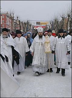 19 января 2007 г., Барнаул   Крестный ход в Барнауле на праздник Крещения Господня 