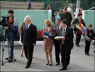 1 сентября 2006 г., Барнаул   Глава Барнаула на линейке школы №31