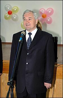 1 сентября 2006 г., Барнаул   Глава Барнаула на линейке школы №31
