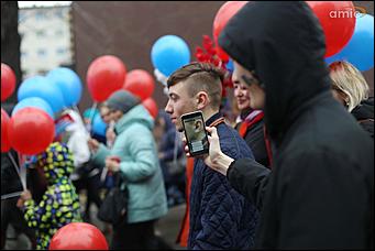 1 мая 2018 г., Барнаул. Екатерина Смолихина   За свободный интернет и достойный труд: как в Барнауле отметили 1 Мая