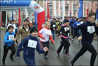 1 мая 2018 г., Барнаул. Екатерина Смолихина   За свободный интернет и достойный труд: как в Барнауле отметили 1 Мая