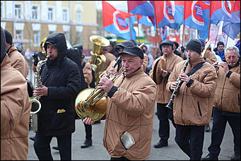 1 мая 2019 г., Барнаул. Екатерина Смолихина Праздник Весны и труда: как в Барнауле прошли шествие и митинг в честь 1 Мая