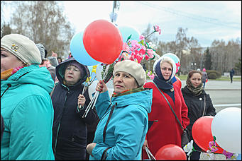 1 мая 2019 г., Барнаул. Екатерина Смолихина Праздник Весны и труда: как в Барнауле прошли шествие и митинг в честь 1 Мая