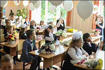 2 сентября 2019 г., Барнаул. Екатерина Смолихина   Здравствуй, школа! Праздничные линейки по случаю Дня знаний прошли в Барнауле