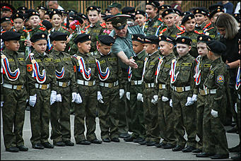 1 сентября 2017 г., Барнаул. Екатерина Смолихина   Марш сквозь слёзы: как прошло 1 сентября у барнаульских кадетов