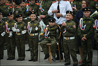 1 сентября 2017 г., Барнаул. Екатерина Смолихина   Марш сквозь слёзы: как прошло 1 сентября у барнаульских кадетов