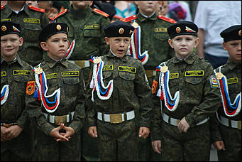 1 сентября 2017 г., Барнаул. Екатерина Смолихина   Марш сквозь слёзы: как прошло 1 сентября у барнаульских кадетов