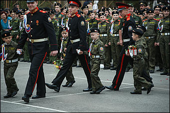1 сентября 2017 г., Барнаул. Екатерина Смолихина   Марш сквозь слёзы: как прошло 1 сентября у барнаульских кадетов