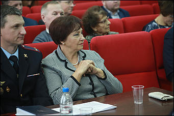 6 октября 2017 г, Барнаул. Екатерина Смолихина   Новые лица: как прошла первая сессия Барнаульской гордумы седьмого созыва