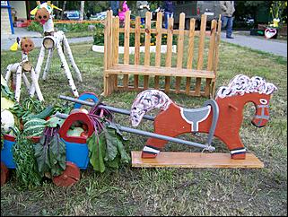 31 август 2013 г., Барнаул   35 лет Индустриальному району: цветы и рукодельники