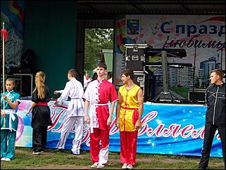 31 август 2013 г., Барнаул   35 лет Индустриальному району: цветы и рукодельники