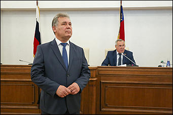 29 августа 2019 г., Барнаул   И смех и грех. Кого награждали, а кого отправляли в отставку на сессии АКЗС