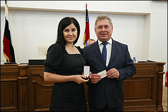 29 августа 2019 г., Барнаул   И смех и грех. Кого награждали, а кого отправляли в отставку на сессии АКЗС