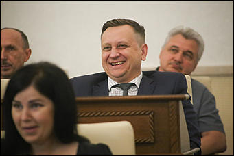 29 августа 2019 г., Барнаул   И смех и грех. Кого награждали, а кого отправляли в отставку на сессии АКЗС