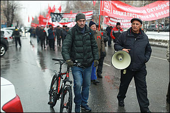 7 ноября 2018 г., Барнаул   Тоска по СССР и бой эксплуататорам: как Барнаул отметил 101-летие Октября