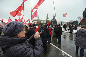 7 ноября 2018 г., Барнаул   Тоска по СССР и бой эксплуататорам: как Барнаул отметил 101-летие Октября
