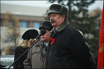 7 ноября 2018 г., Барнаул   Тоска по СССР и бой эксплуататорам: как Барнаул отметил 101-летие Октября