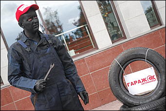 31 августа 2013 г., Барнаул   «Ожившие статуи» в Барнауле от Ретро FM