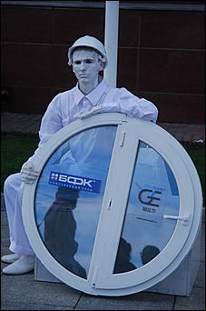 31 августа 2013 г., Барнаул   «Ожившие статуи» в Барнауле от Ретро FM