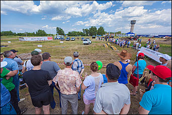 11 июля 2014 года   Автоцентр АНТ стал самым ярким участником Агрофорума День Сибирского поля!