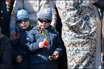 10 май 2016 г., Барнаул  © Амител Вячеслав Мельников   Прогулка по улицам Барнаула в День Победы. Фоторепортаж