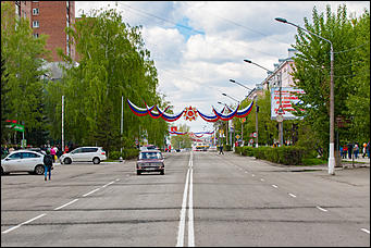 10 май 2016 г., Барнаул  © Амител Вячеслав Мельников   Прогулка по улицам Барнаула в День Победы. Фоторепортаж