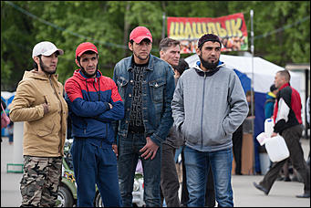 10 май 2016 г., Барнаул  © Амител Вячеслав Мельников   Прогулка по улицам Барнаула в День Победы. Фоторепортаж