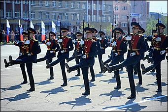 10 мая 2021 г., Барнаул. Екатерина Смолихина   Этот День Победы. Большой фоторепортаж с праздника в Барнауле