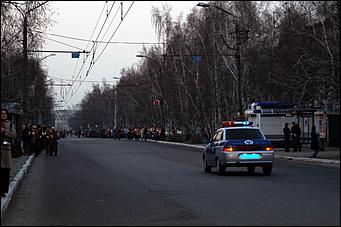 9 мая 2006 г, Барнаул   <P>Дорога памяти. Шествие в Индустриальном районе</P>