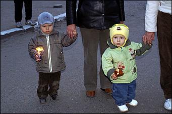 9 мая 2006 г, Барнаул   <P>Дорога памяти. Шествие в Индустриальном районе</P>