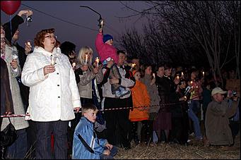 9 мая 2006 г, Барнаул   <P>Дорога памяти. Шествие в Индустриальном районе</P>