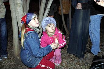 9 мая 2006 г, Барнаул   <P>Дорога памяти. Шествие в Индустриальном районе</P>