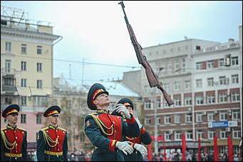 9 мая 2018 г., Барнаул. Екатерина Смолихина   Этот День Победы: фоторепортаж с 9 мая в Барнауле