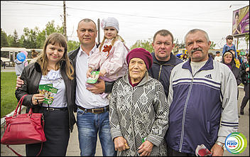 9 мая 2014 г., Барнаул   День Великой Победы с Радио МИР Барнаул (90,2 FM)