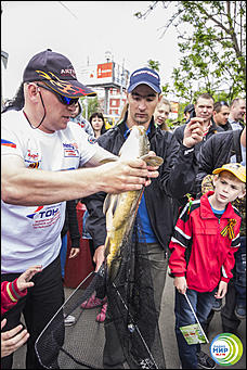 9 мая 2014 г., Барнаул   День Великой Победы с Радио МИР Барнаул (90,2 FM)