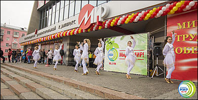 9 мая 2014 г., Барнаул   День Великой Победы с Радио МИР Барнаул (90,2 FM)