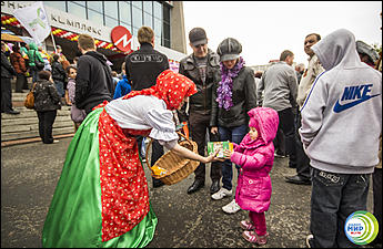 9 мая 2014 г., Барнаул   День Великой Победы с Радио МИР Барнаул (90,2 FM)