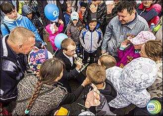 9 мая 2014 г., Барнаул   День Великой Победы с Радио МИР Барнаул (90,2 FM)