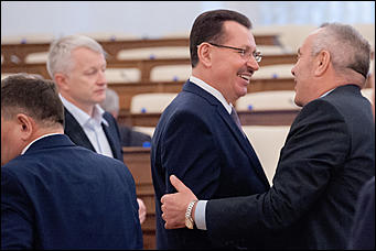 27 апрель 2016 г., Барнаул   Как сегодня выглядели депутаты на очередной сессии АКЗС