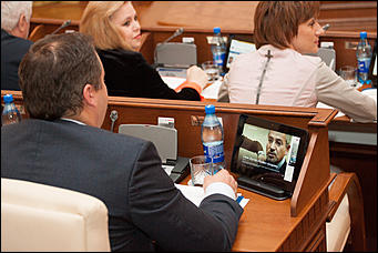 27 апрель 2016 г., Барнаул   Как сегодня выглядели депутаты на очередной сессии АКЗС