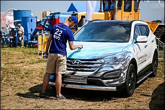 16-17 июля 2015 г., Барнаул   Фотофакты. Автоцентр АНТ - официальный дилер Hyundai стал участником агрофорума "День сибирского поля-2015
