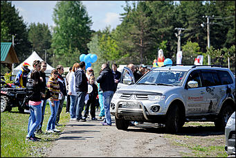 8 июня 2014 г. Барнаул   Автоцентр АНТ официальный дилер Mitsubishiв Алтайском крае организовал для своих клиентов яркий и запоминающийся выездной тест-драйв!