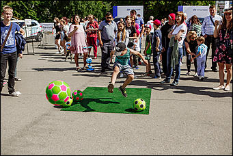 12 июня 2019 года   Как прошел один из самых масштабных автомобильных праздников в подарок горожанам на День России