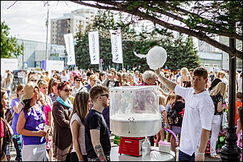 12 июня 2019 года   Как прошел один из самых масштабных автомобильных праздников в подарок горожанам на День России