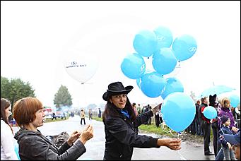 20 августа 2011 г.,Барнаул   Дилерский центр Hyundai- Автоцентр АНТ посетил конноспортивные соревнования на Кубок Губернатора края-2011