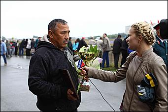 20 августа 2011 г.,Барнаул   Дилерский центр Hyundai- Автоцентр АНТ посетил конноспортивные соревнования на Кубок Губернатора края-2011