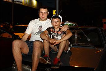    Автоцентр АНТ - официальный дилер Hyundai организовал прямую трансляцию футбольного матча между сборными России и Польши в ночь 12 июня на 13 июня 2012г.