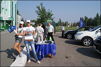 13 июля 2012г. Алтайский край   Автоцентра АНТ, официальный дилера Hyundai провели Автопробег по городам и селам в Алтайском крае 