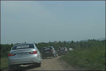 13 июля 2012г. Алтайский край   Автоцентра АНТ, официальный дилера Hyundai провели Автопробег по городам и селам в Алтайском крае 